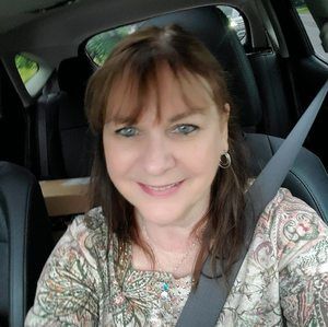 Meet your Posher, Cheri